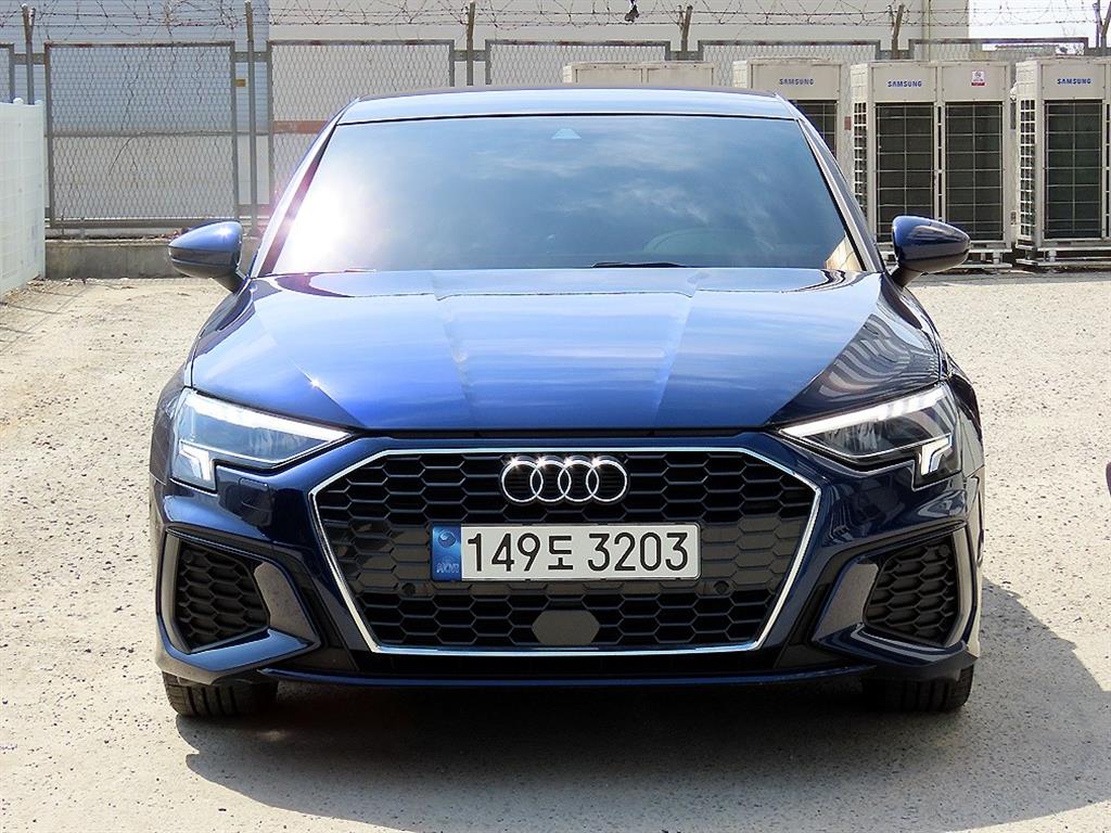 �ƿ�� A3(4����) 40 TFSI �����̾�