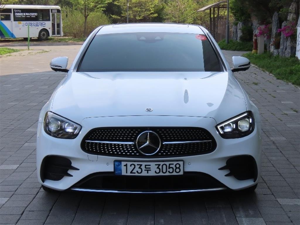 ���� EŬ����(5����) E250 AMG ����
