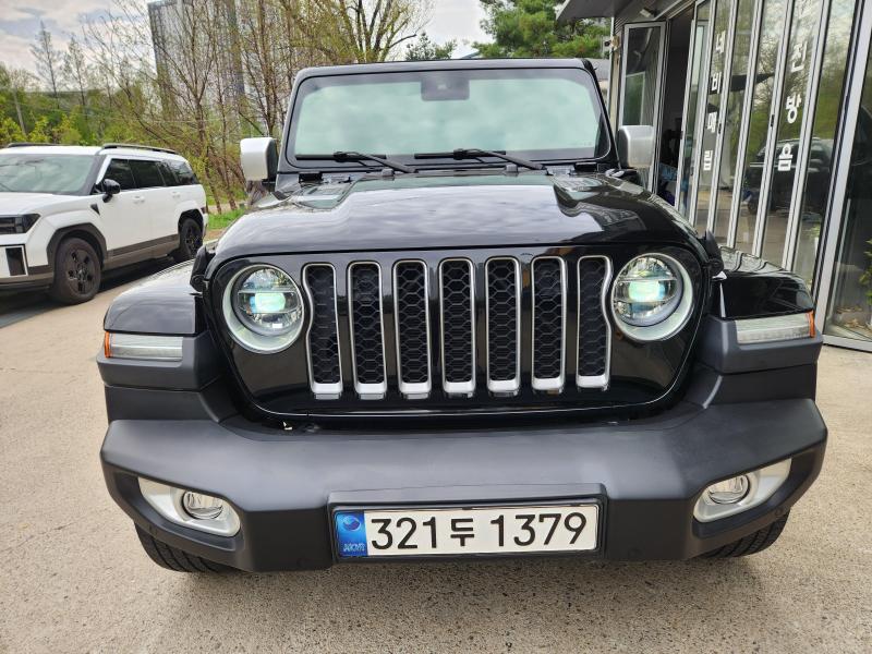 ���� ���۷�(JL) 2.0 4xe �������� 4DR �Ŀ�ž