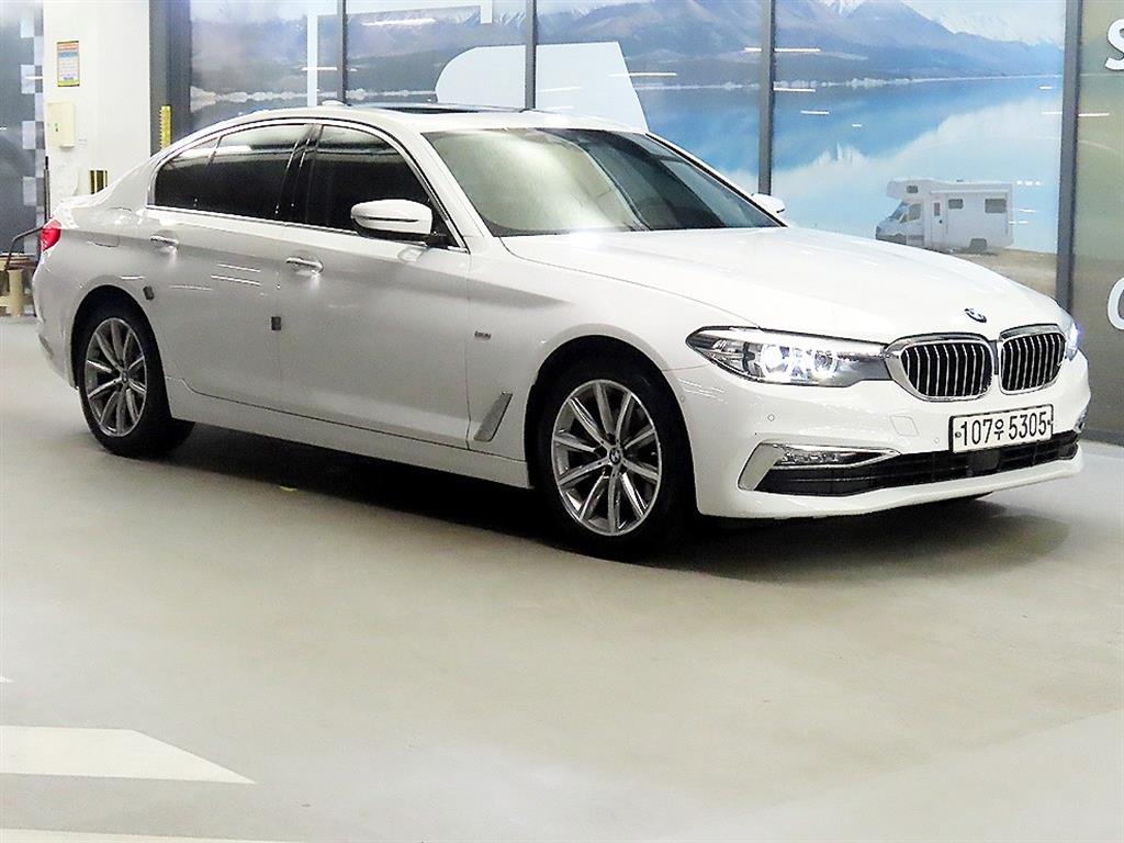 BMW 5�ø���(7����) 520i ���Ÿ�
