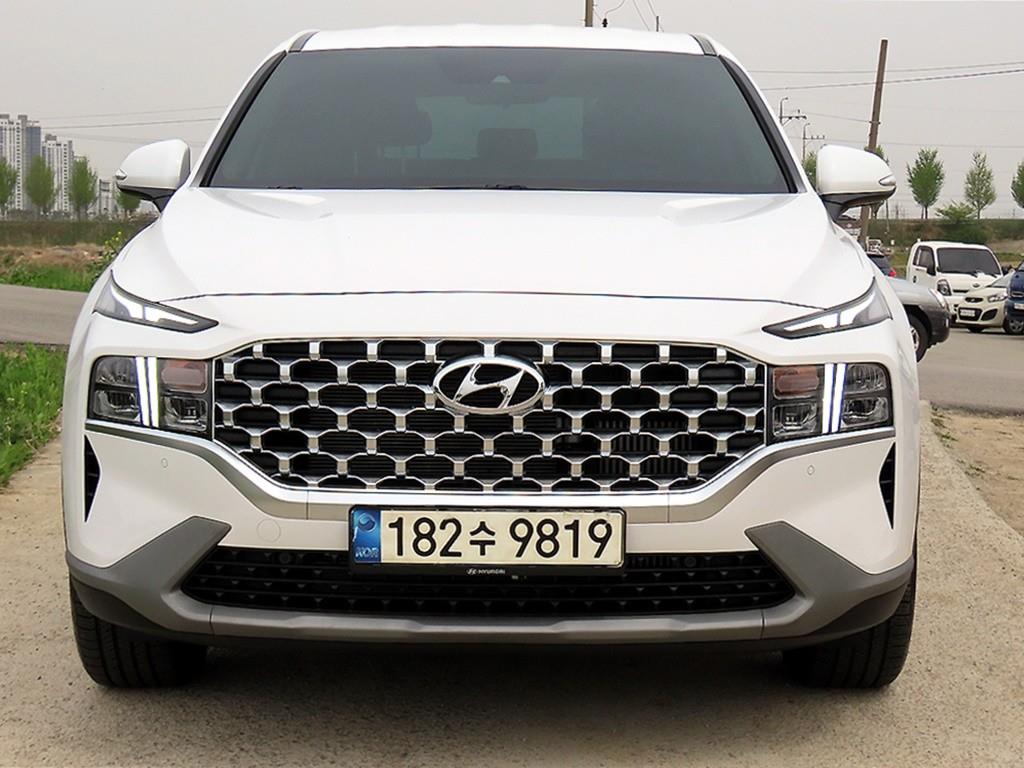 ���� �� ����Ÿ�� ���� 2.2 2WD �����̾�