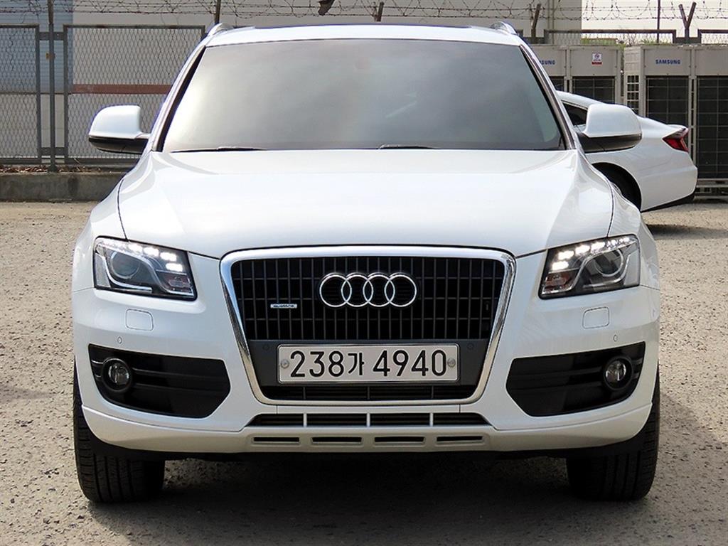 �ƿ�� Q5 2.0 TDI ��Ʈ�� ���̳���