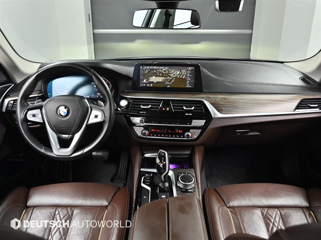 BMW 5�ø���(7����) 530i ���Ÿ� �����÷���