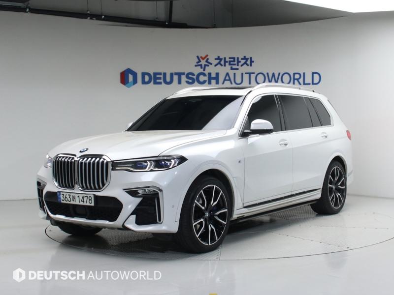BMW X7 40i xDrive M������ ��
