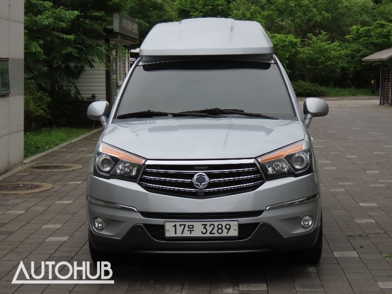 KG�����Ƽ(�ֿ�) �ڶ��� �������� 2.0 ���� 4WD 9�ν� 