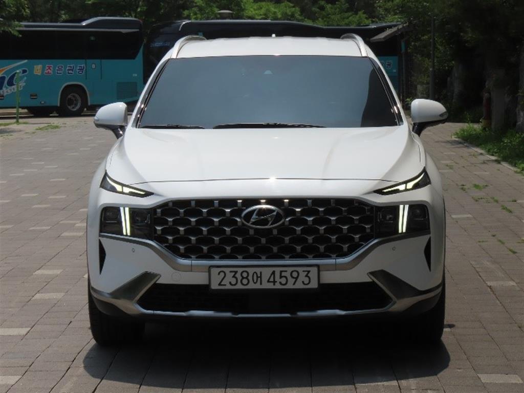 ���� �� ����Ÿ�� ���� 2.2 2WD ������Ƽ�� ���̽�