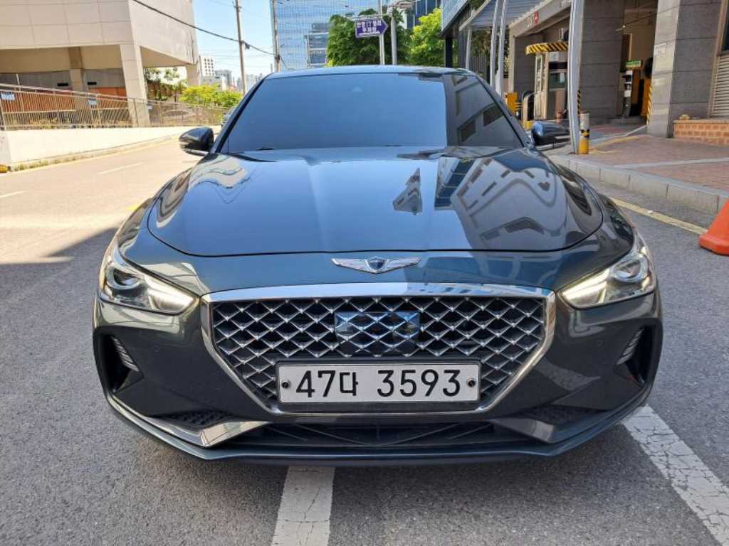 ���׽ý� G70 2.0T ������