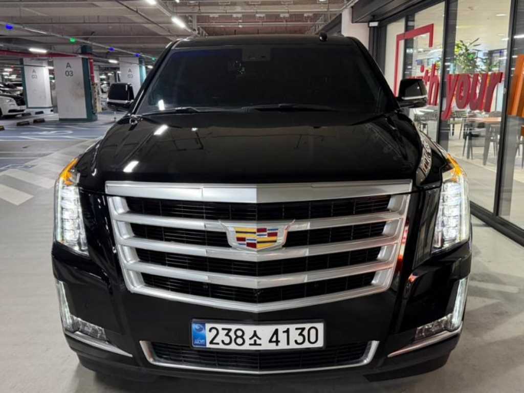 ĳ���� �����÷��̵�(4����) 6.2 V8 