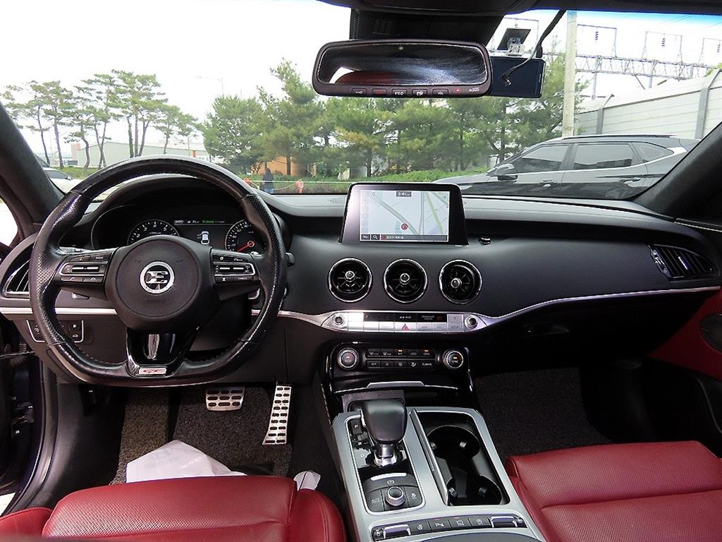 ��� ���þ� 3.3 �ͺ� AWD GT