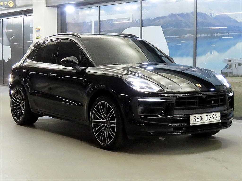 ������ ��ĭ 3.0 GTS 