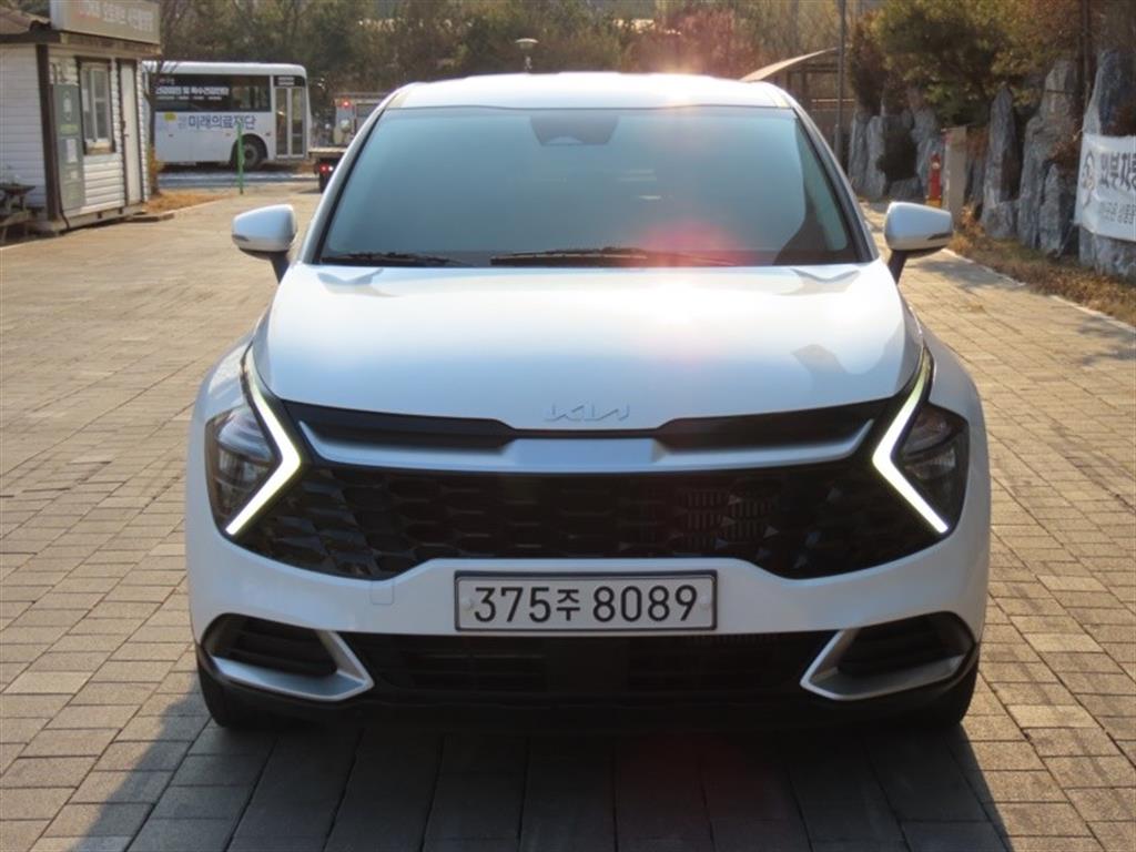 ��� �� �ô�����Ƽ�� 1.6 ���ָ� 2WD Ʈ����