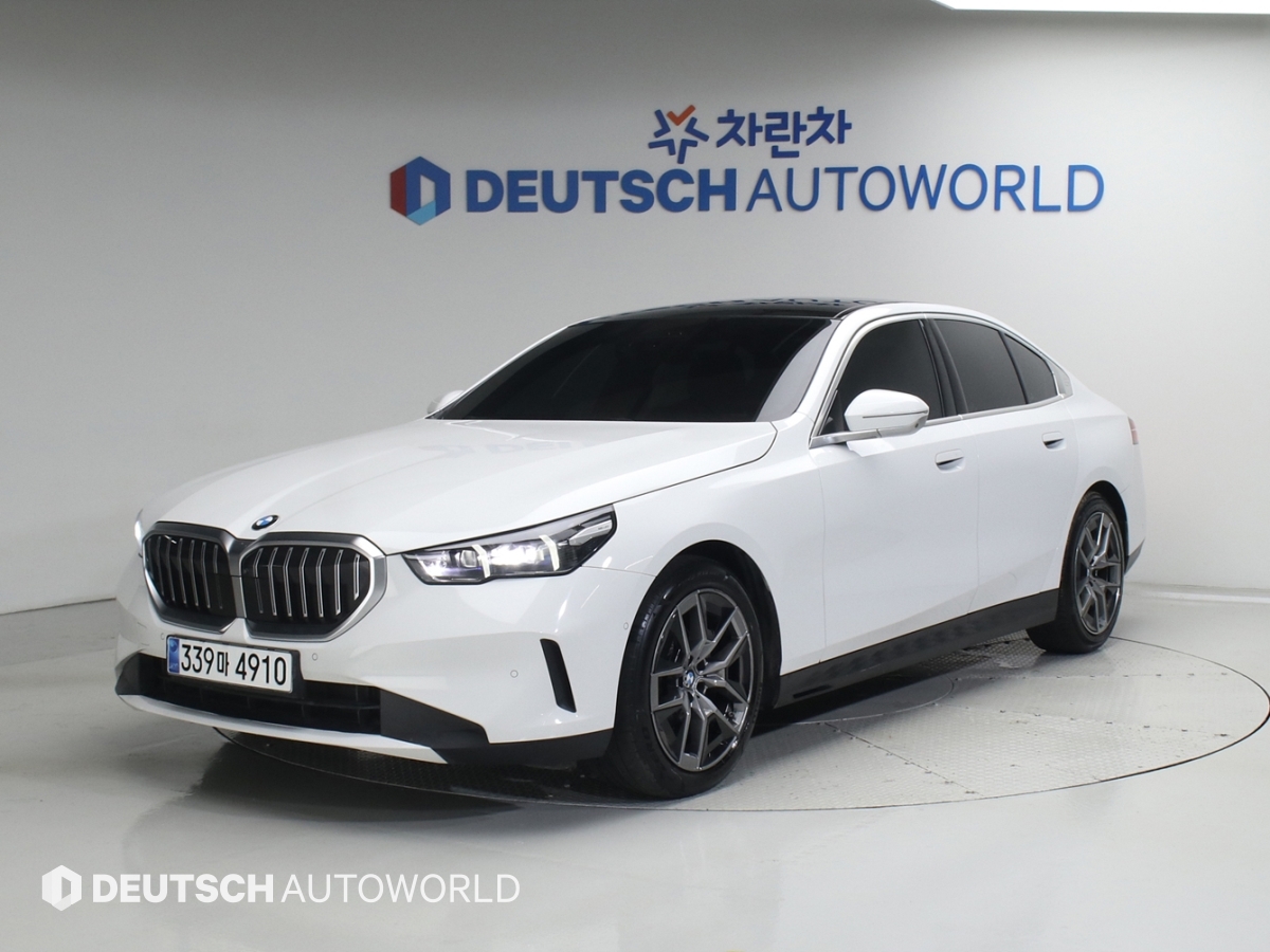 BMW 5�ø���(8����) 520i 