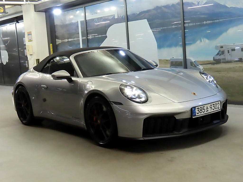 ������ 911(992) ī���� ī�긮�÷� GTS