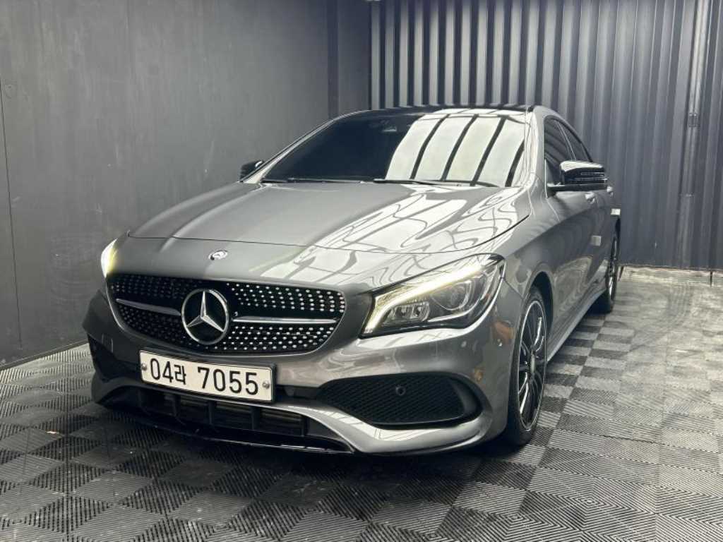 ���� CLAŬ���� CLA250 4��ƽ AMG ����