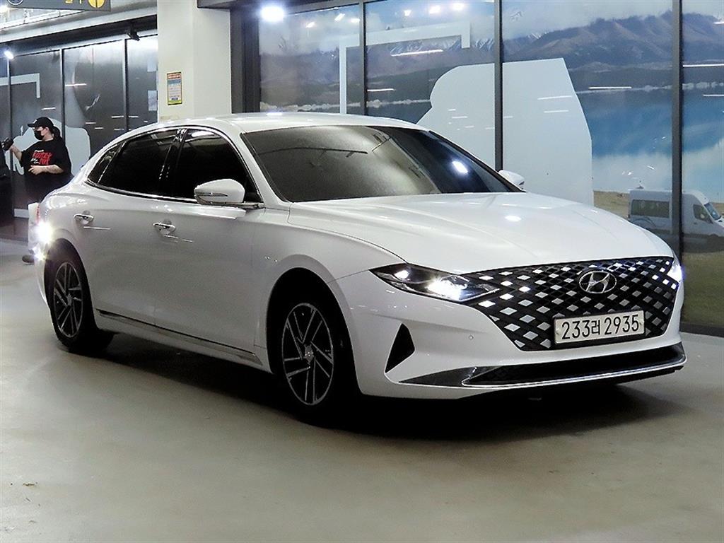 ���� �� ���׷���IG LPi 3.0 ����ī �����̾�