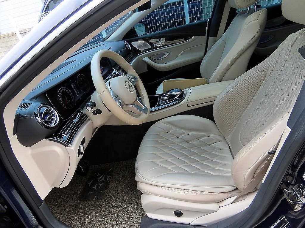 ���� CLSŬ����(3����) CLS 450 4��ƽ AMG ����