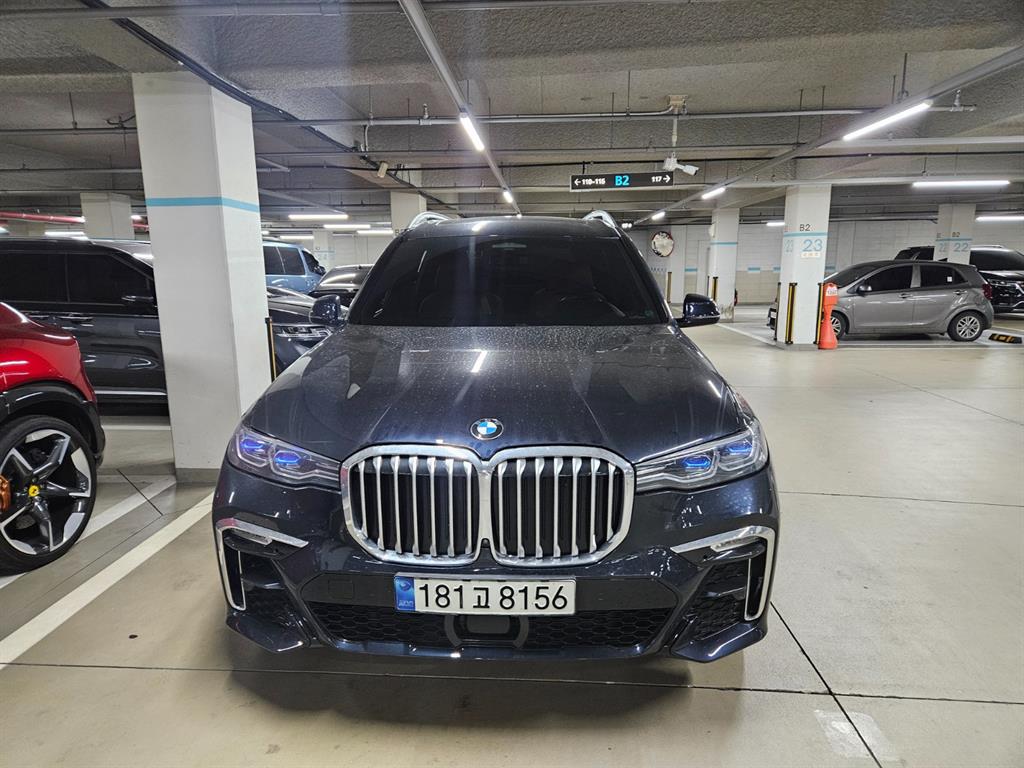BMW X7 40d xDrive M �������� 6�ν�