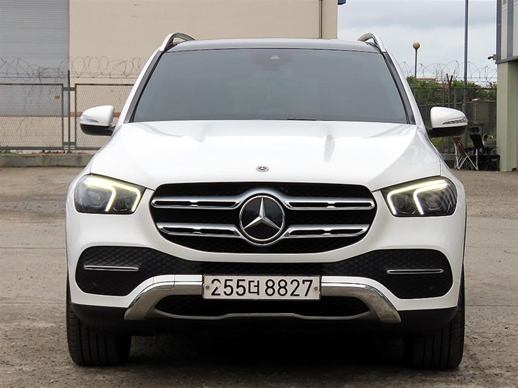 ���� GLEŬ����(4����) GLE 300d 4��ƽ 