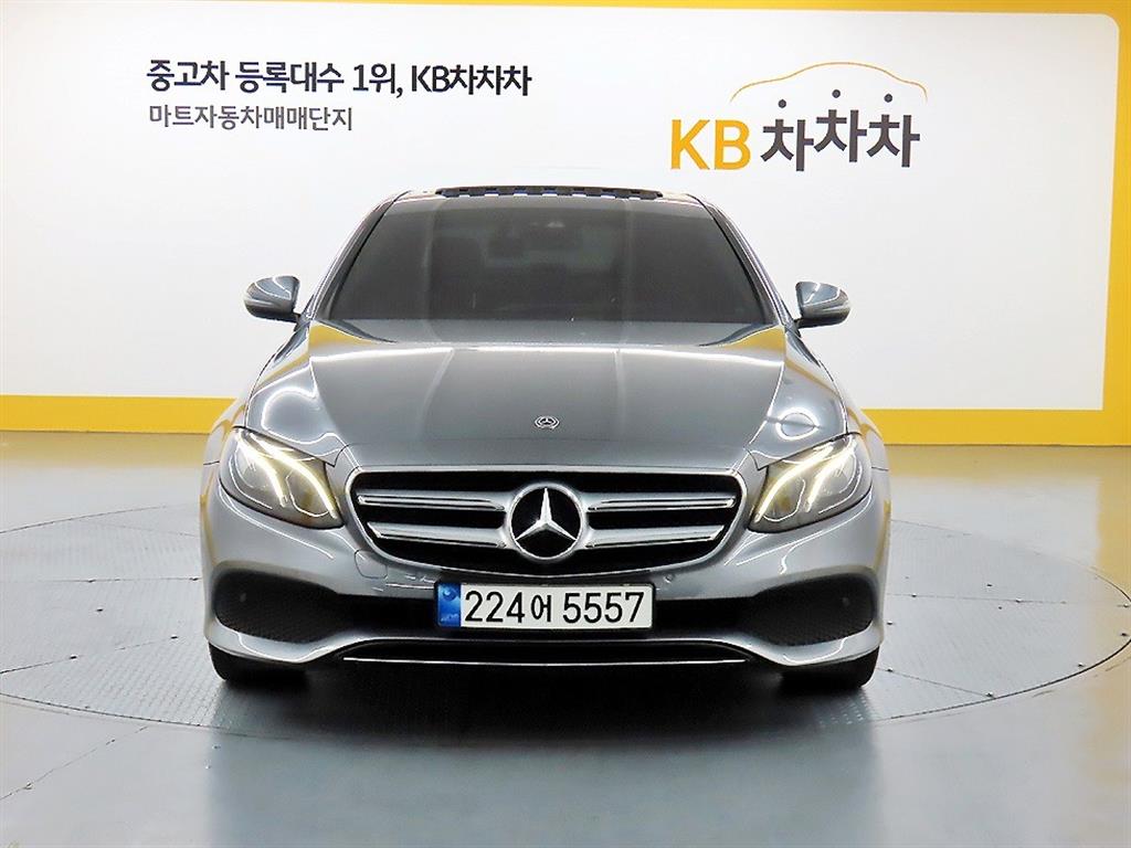���� EŬ����(5����) E300 �ƹ氡����