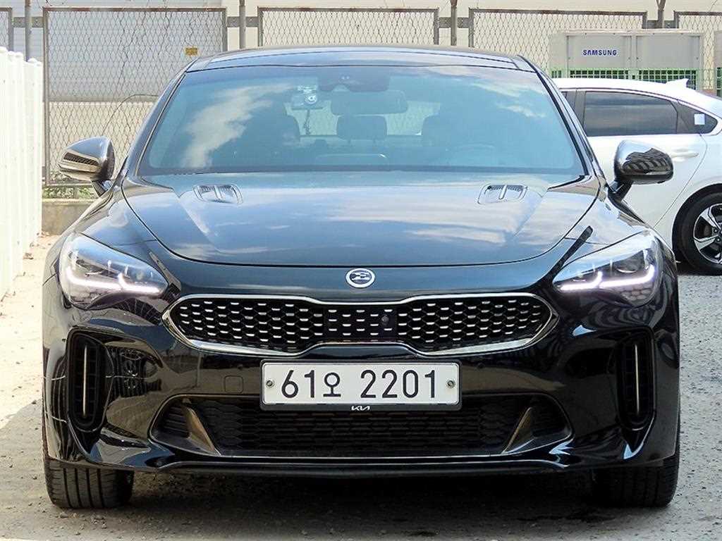 ��� ���þ� 2.0 �ͺ� AWD �÷�Ƽ��