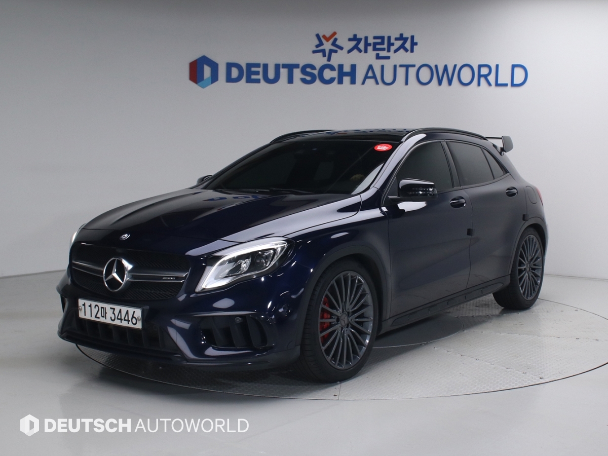 ���� GLAŬ���� GLA 45 AMG 4��ƽ 