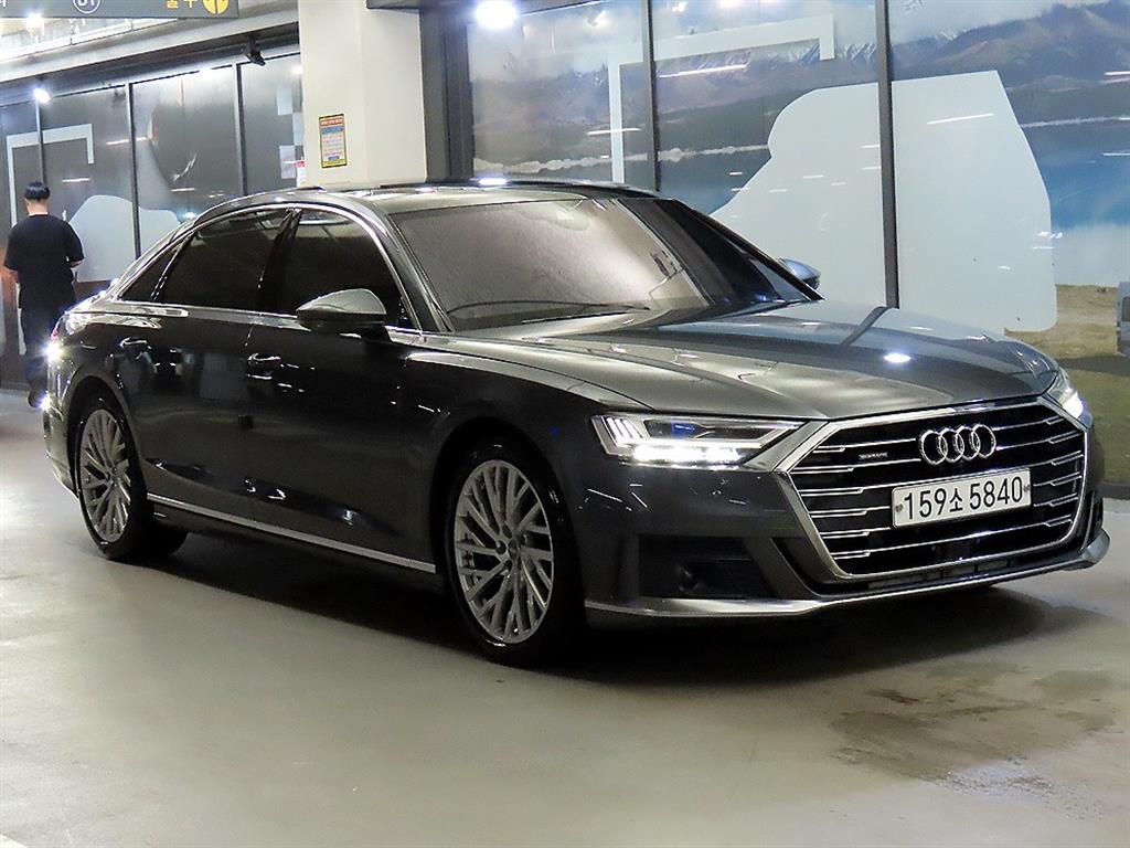 �ƿ�� A8(4����) L 55 TFSI ��Ʈ�� 