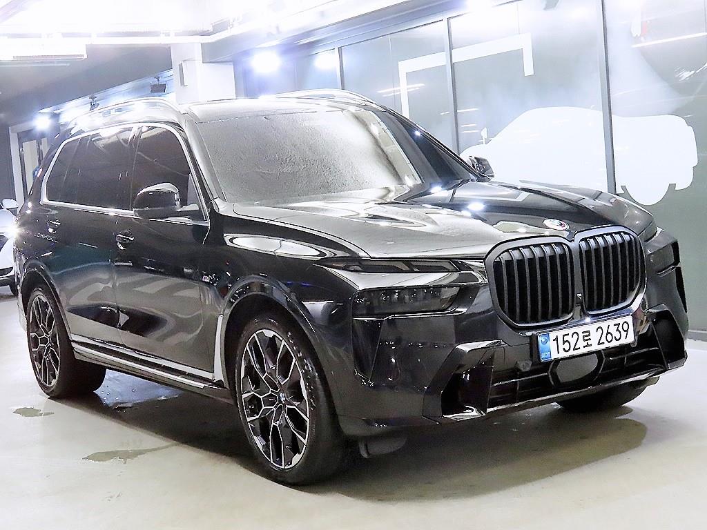 BMW X7 40d xDrive M �������� 6�ν�