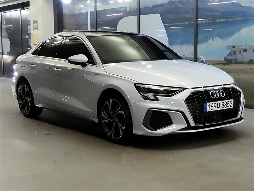 �ƿ�� A3(4����) 40 TFSI �����̾�