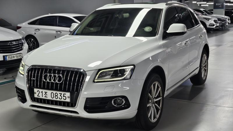 �ƿ�� Q5 35 TDI ��Ʈ�� ���̳���