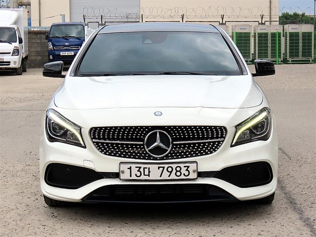 ���� CLAŬ���� CLA250 4��ƽ AMG ����