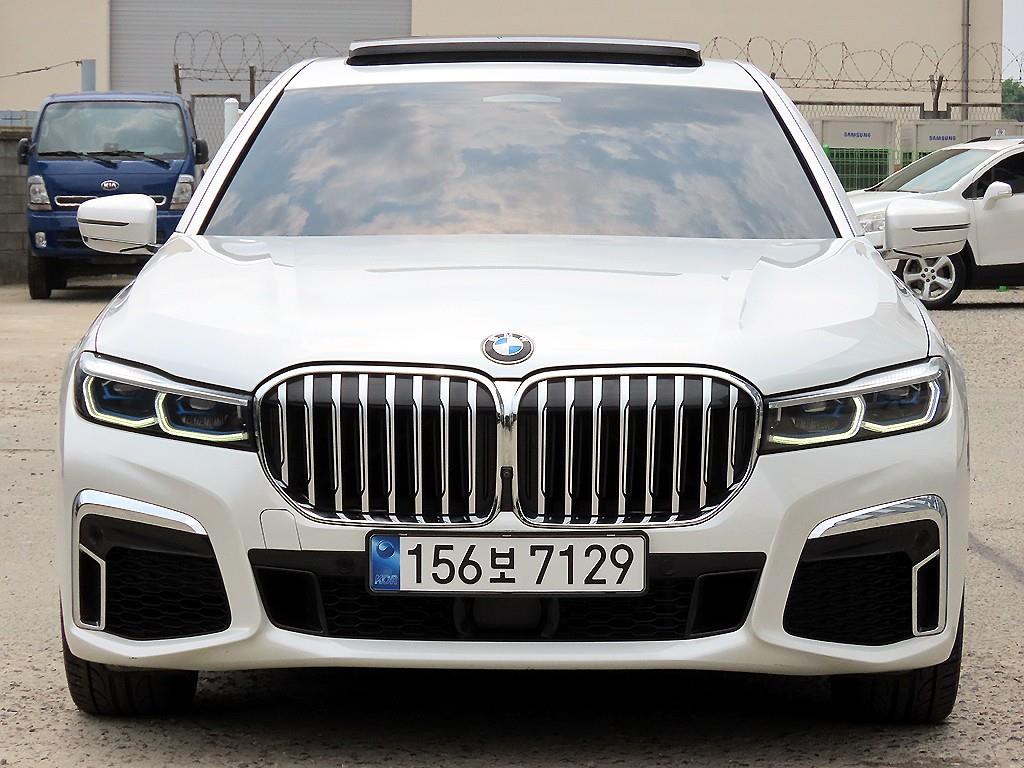 BMW 7�ø���(6����) 740Li xDrive M��������