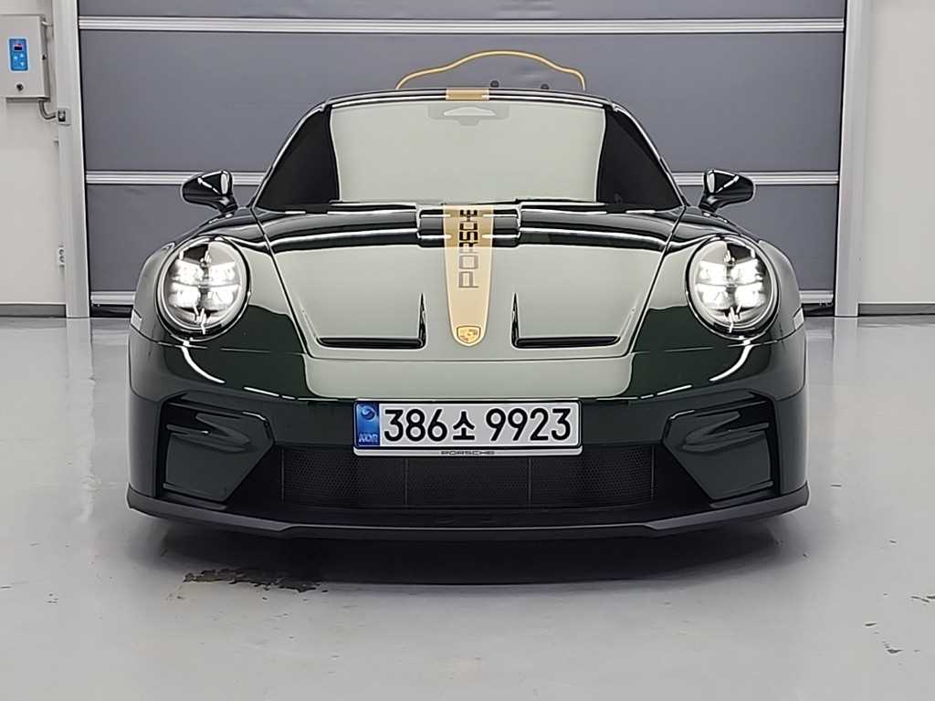 ������ 911(992) ī���� GT3