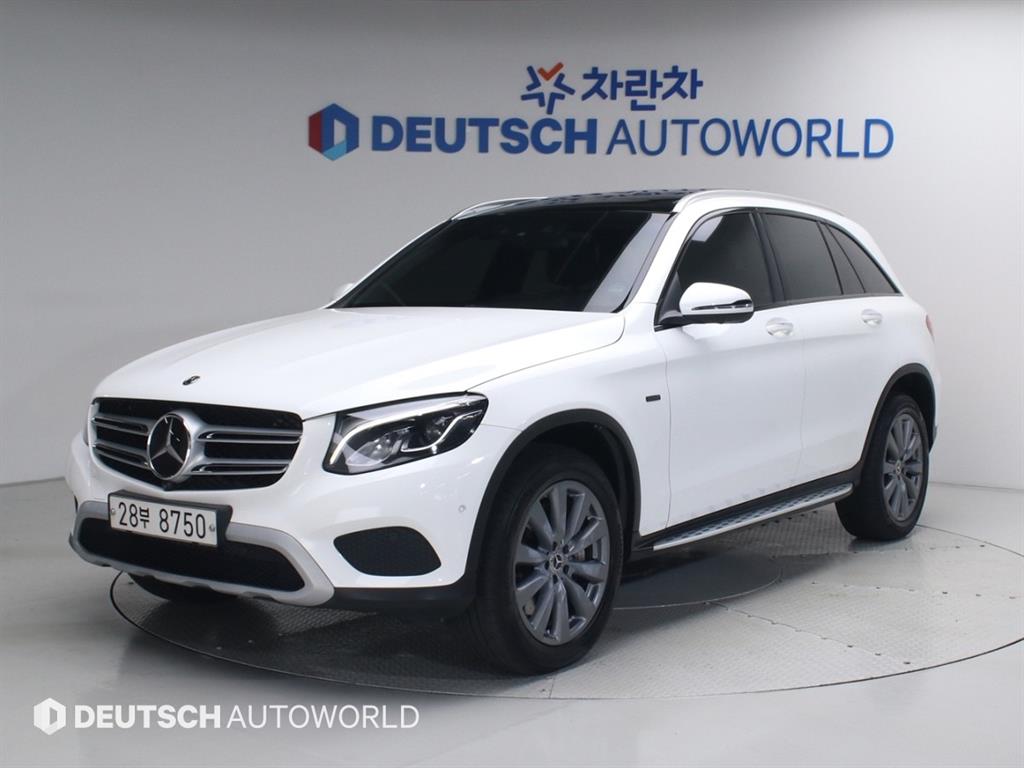 ���� GLCŬ���� GLC 350e 4��ƽ �����̾�