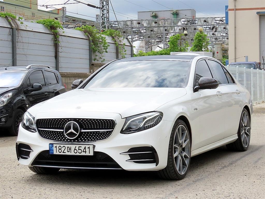 ���� EŬ����(5����) E43 AMG 4��ƽ 