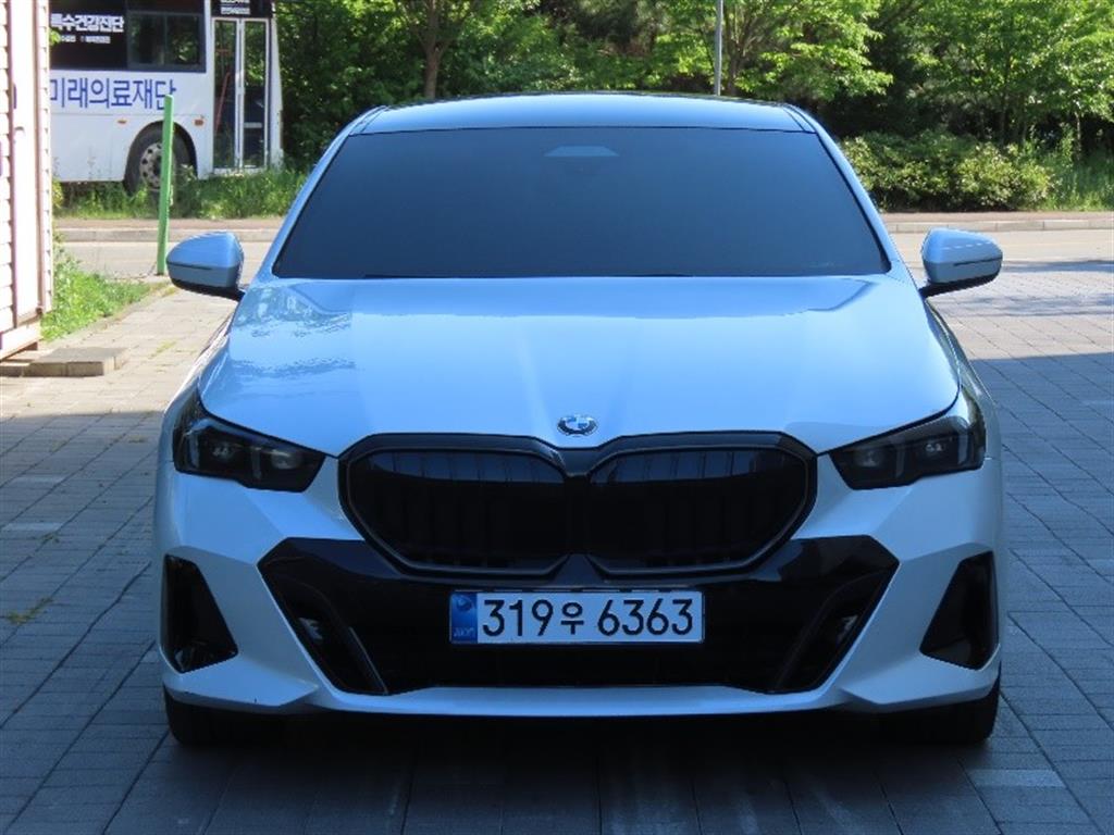 BMW 5�ø���(8����) 520i M ������ ���� ����� �����