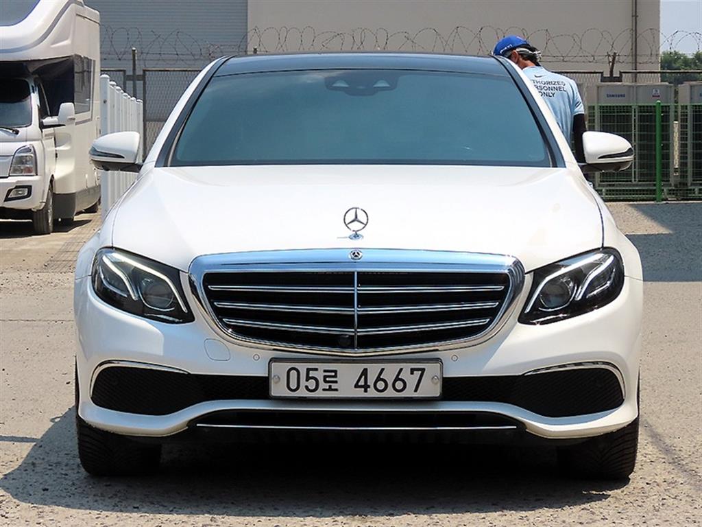 ���� EŬ����(5����) E300 4��ƽ �ͽ�Ŭ��ú�