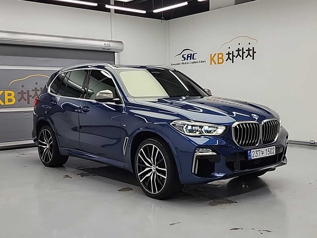 BMW X5(4����) M50d xDrive 
