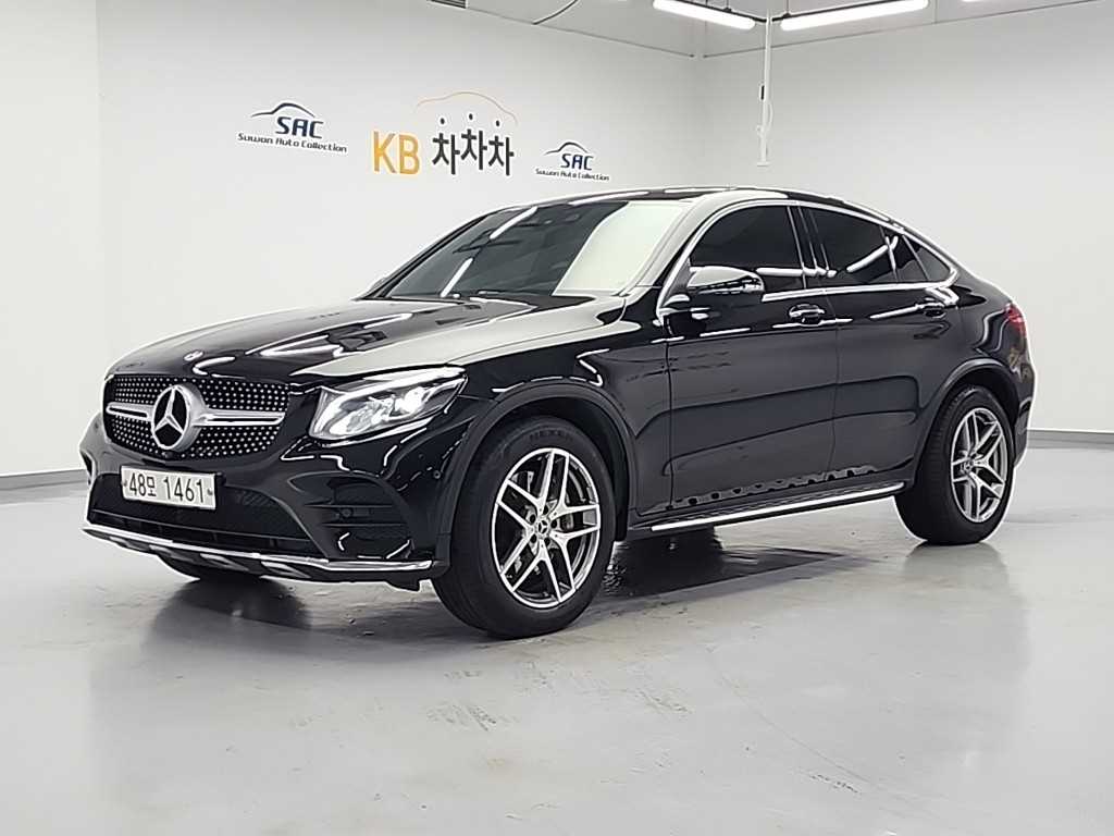 ���� GLCŬ���� GLC 220d 4��ƽ ���� ���Ĵٵ�
