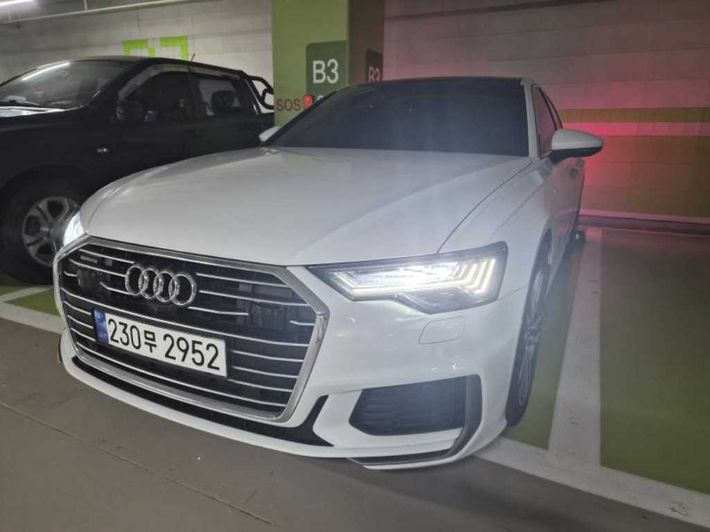 �ƿ�� A6(5����) 45 TFSI ��Ʈ�� �����̾�