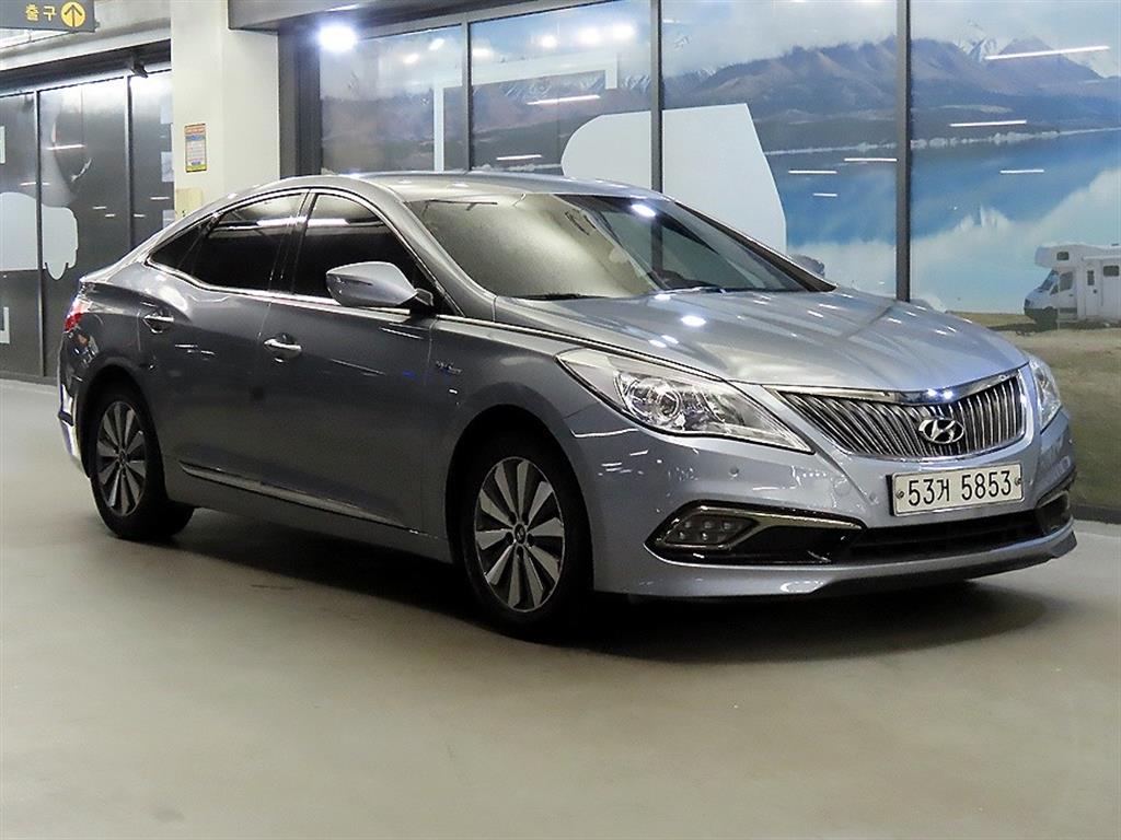 ���� �׷���HG ���̺긮�� 2.4 HEV �����̾�