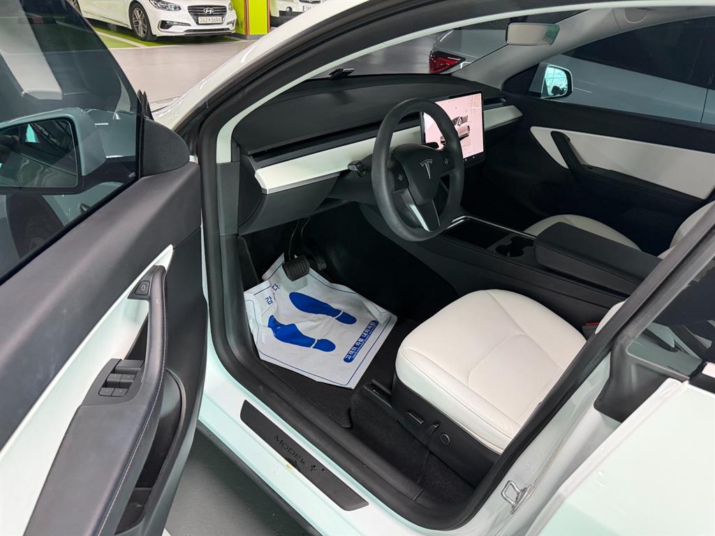 �׽��� �� Y AWD �� ������ 