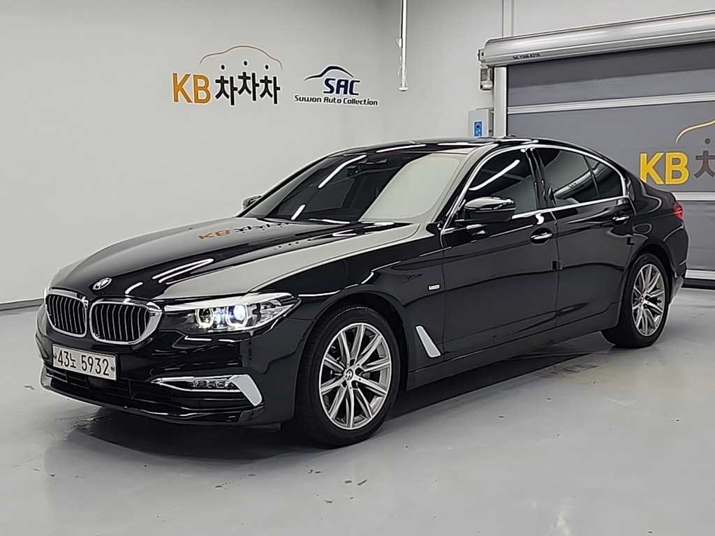 BMW 5�ø���(7����) 520i ���Ÿ�