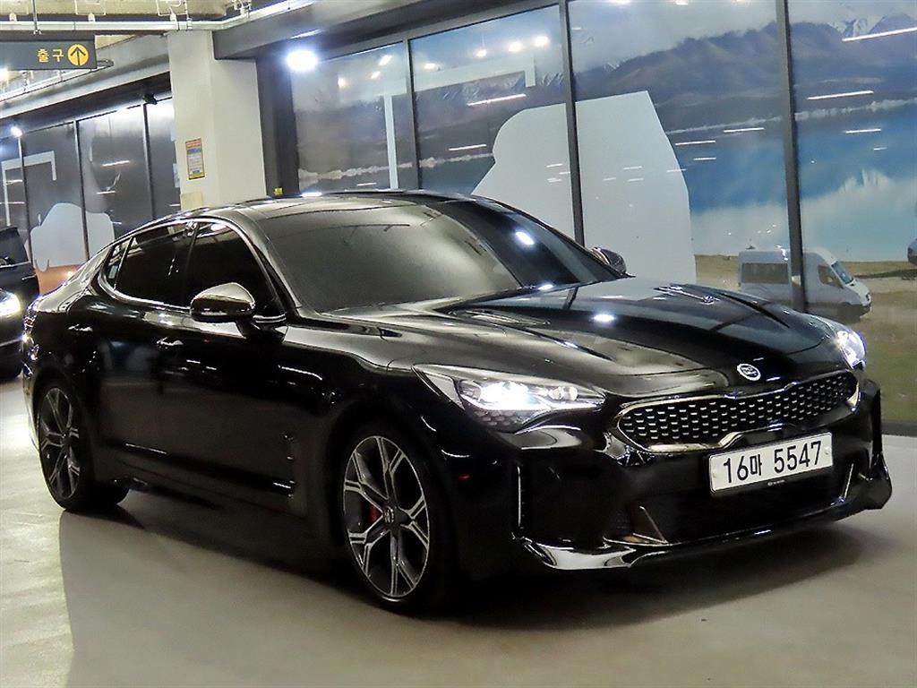 ��� ���þ� 2.0 �ͺ� AWD �÷�Ƽ��