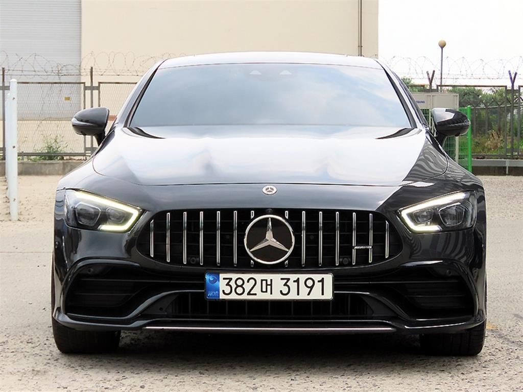 ���� AMG GT 43 4��ƽ+ 