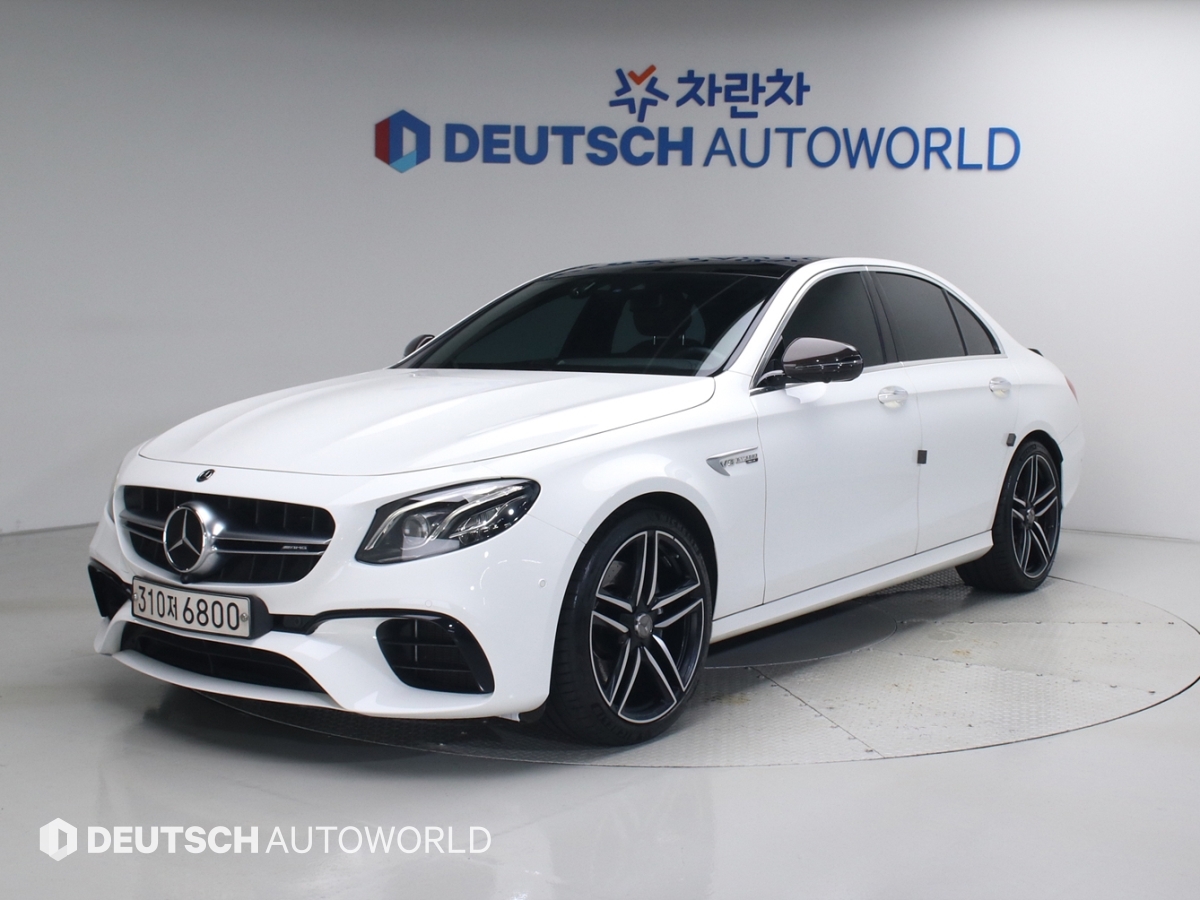 ���� EŬ����(5����) E63 AMG 4��ƽ+ 