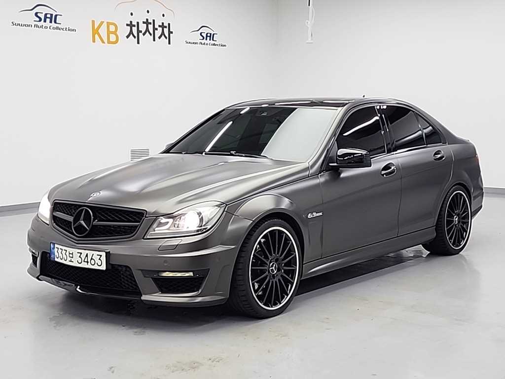 ���� CŬ����(3����) C63 AMG 