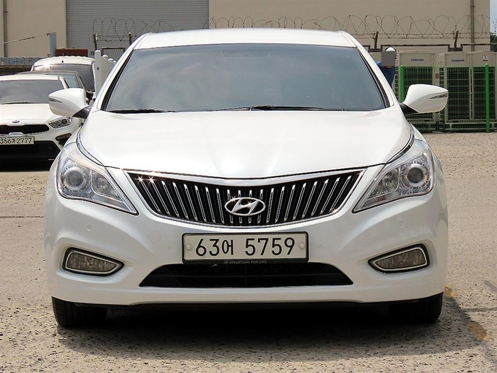 ���� �׷���HG ���̺긮�� 2.4 HEV �����̾�