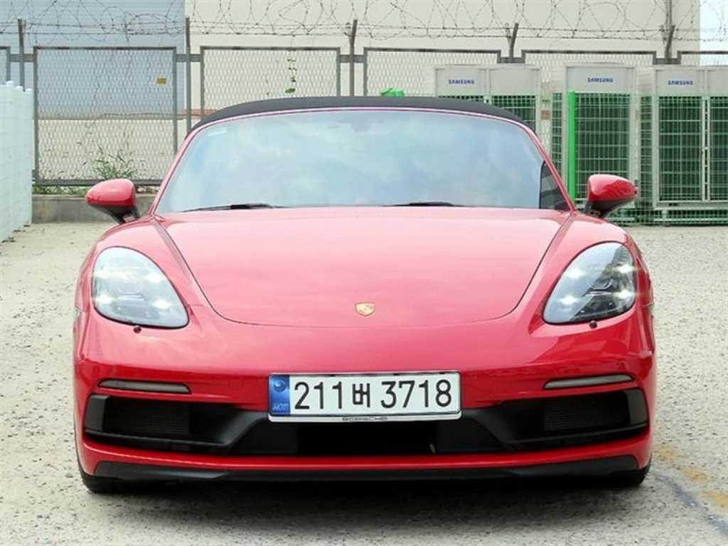 ������ �ڽ���(718) 4.0 GTS 