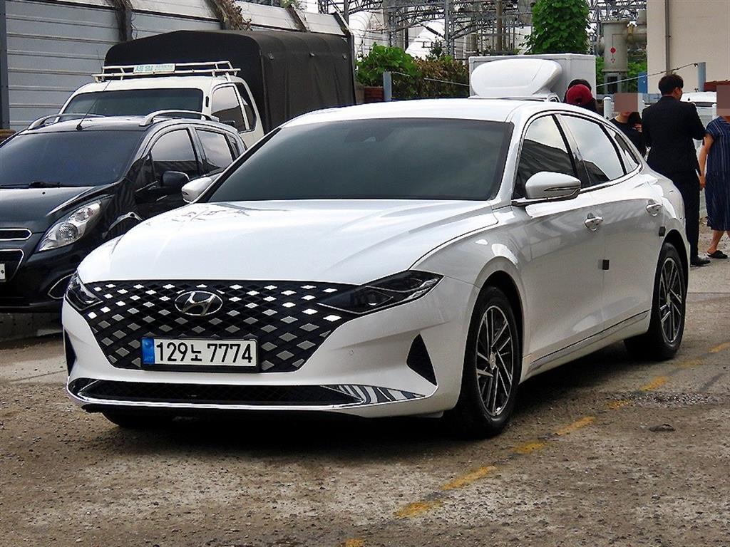 ���� �� ���׷���IG ���ָ� 2.5 �����̾� ���̽�