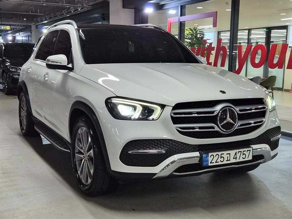 ���� GLEŬ����(4����) GLE 300d 4��ƽ 